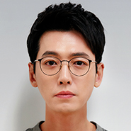 チョン・ギョンホ