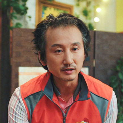 CJ ENM tvN 범죄극 코미디 드라마 언더커버 미쓰홍  홍춘섭 남, 61세, 금보의 아빠